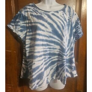 Plus Size Woman's Tie Dye Cut Out Top